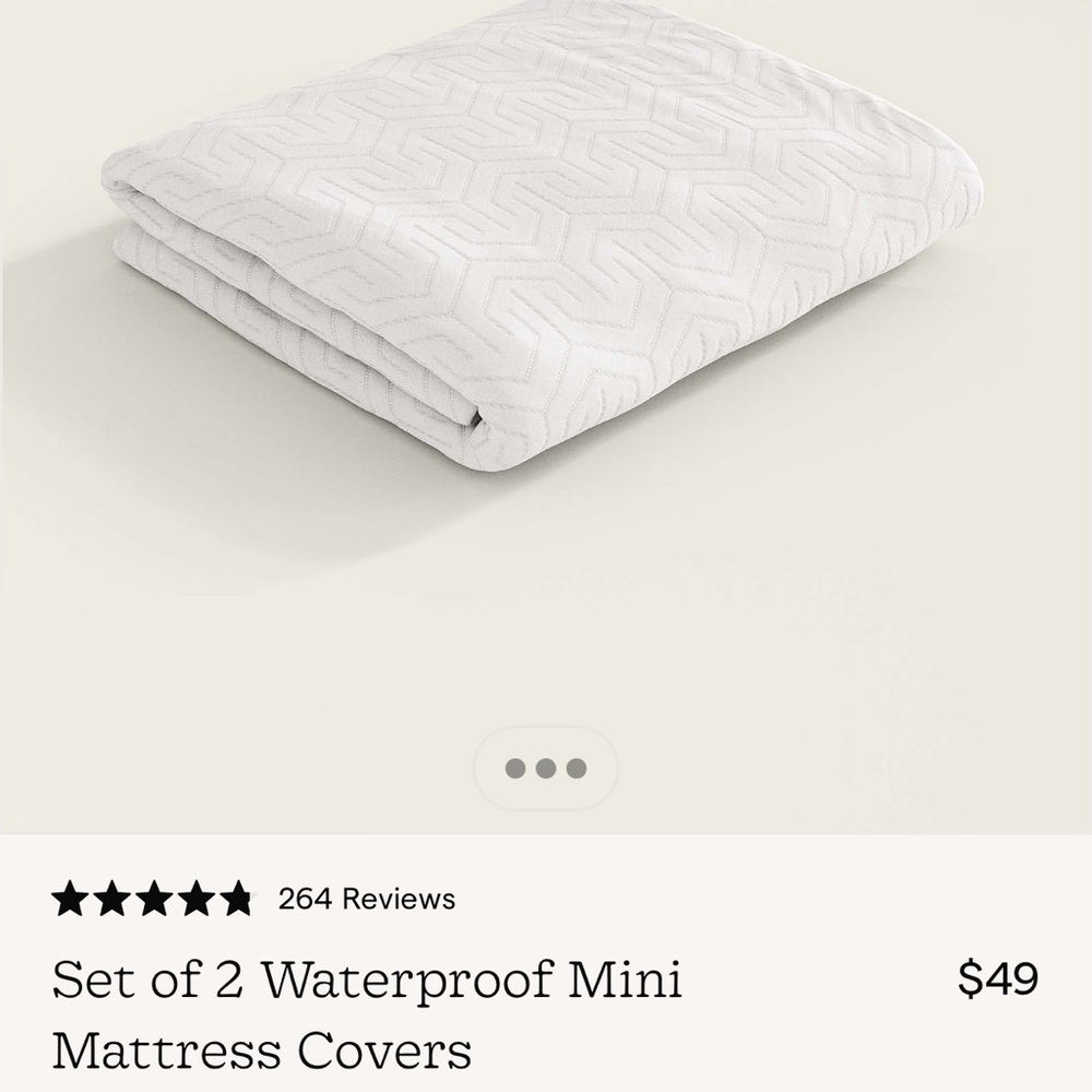 Nestig Set of 2 Waterproof Mini Mattress Covers and sheets